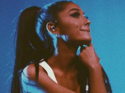 Envía un mensaje a las familias de las víctimas del ataque terrorista de hace un año en la Arena de Manchester. FACEBOOK / Ariana Grande