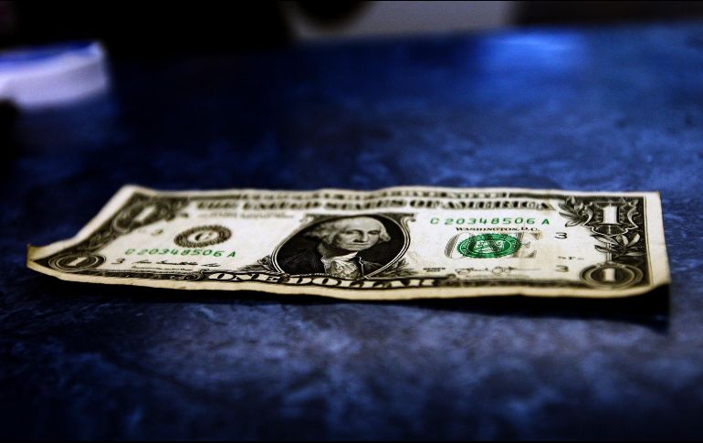 El Banco BASE afirma que el tipo de cambio cotice entre 19.80 y 20.05 pesos por unidad en cotizaciones interbancarias. EL INFORMADOR / ARCHIVO