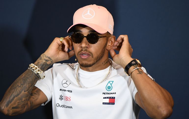 El piloto británico Lewis Hamilton asiste a una conferencia de prensa en Montecarlo, Mónaco, previo al Gran Premio de Fórmula 1 de Mónaco. AFP/B. Horvat