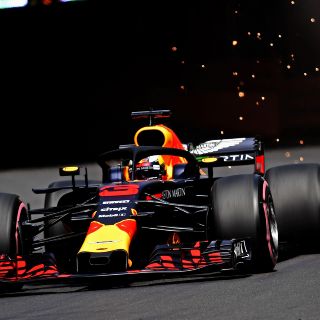 Ricciardo y Red Bull dominan prácticas en Mónaco