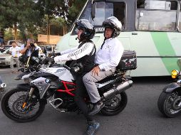 El mitin estaba pactado para comenzar a las 18:00 horas, pero debido a que el candidato presidencial tuvo tres eventos anteriores, se retrasó. SUN / V. Rosas