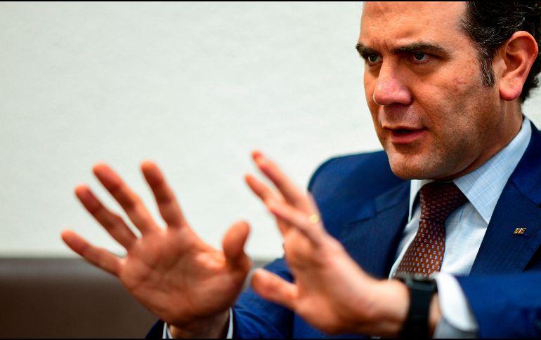 Córdova señaló que reimprimir las boletas electorales pondría en peligro los comicios del 1 de julio. AFP / ARCHIVO