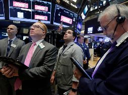 El mercado accionario estadounidense fue arrastrado por la baja de precios del petróleo y las tensiones políticas internacionales. AP / ARCHIVO