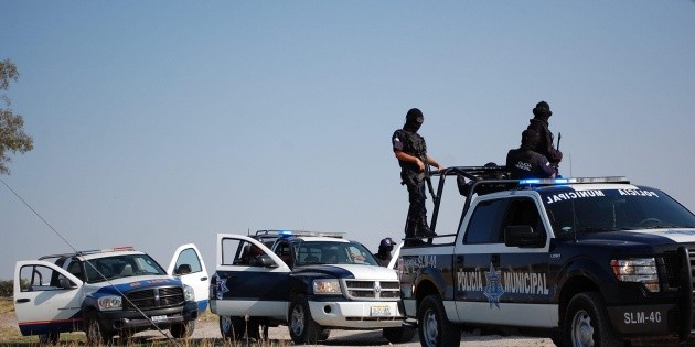 Sujetos armados atacan a agentes de tr&aacute;nsito en Sinaloa