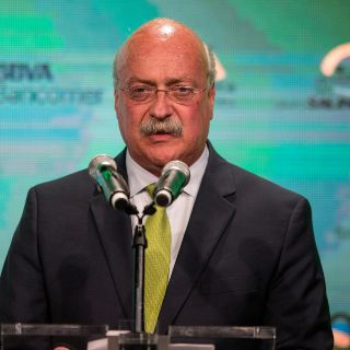 Enrique Bonilla seguirá como director general de la Liga MX
