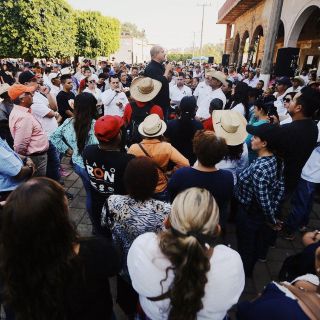 Completa Alfaro visita a 125 municipios de Jalisco