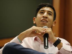 Kumamoto escuchó las quejas de los pobladores, quienes le expresaron su descontento al verse afectados por la construcción de la Línea 3 del Tren Ligero. EL INFORMADOR/G. Gallo