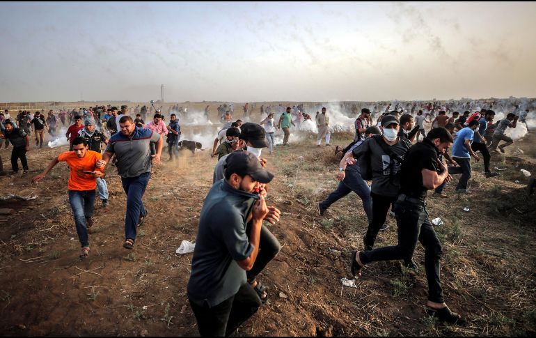Las manifestaciones continuaron ayer, segundo viernes de Ramadán, pero con presencia más reducida que en semanas anteriores. EFE/M. Saber