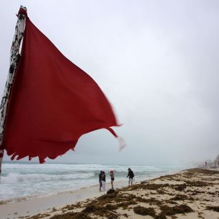 Florida declara emergencia por tormenta "Alberto" que va hacía el Golfo