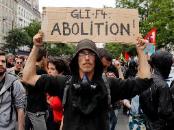 Esta protesta es la tercera en menos de un mes que enfrenta el Ejecutivo de Macron. EFE/ E. Laurent