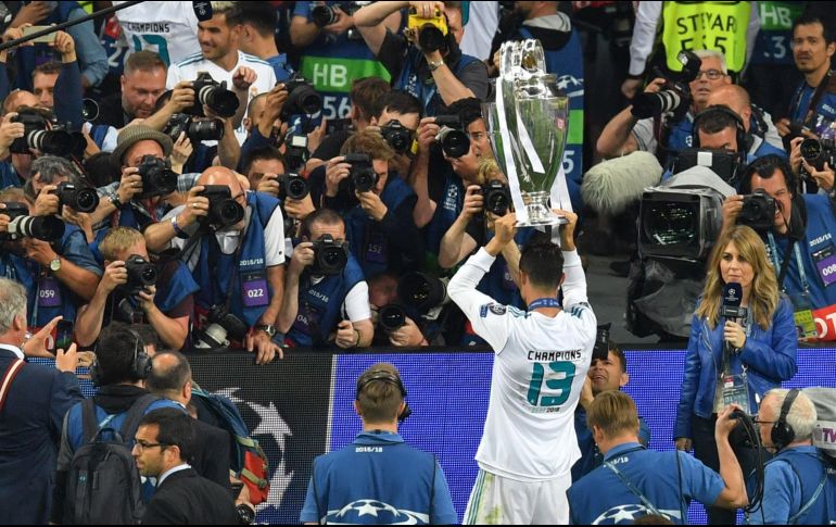 Aunque no anotó, Cristiano Ronaldo fue uno de los nombres que corearon los aficionados mexicanos. AFP/S. Supinsky