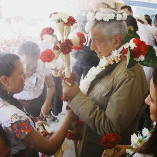 López Obrador pide observadores internacionales