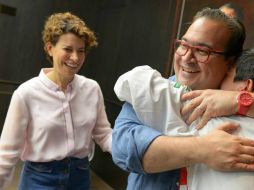 Se solicitará a la PGR la emisión de una alerta migratoria y ficha roja para su localización y extradición. FACEBOOK / Javier Duarte