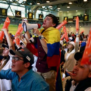 Colombia va a segunda vuelta para elegir presidente