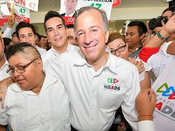 Meade hizo campaña en Campeche, se reunió con el gobernador y recibió el apoyo de Marian y Carlos Mouriño, hermanos del fallecido secretario de Gobernación en la administración de Calderón. NOTIMEX
