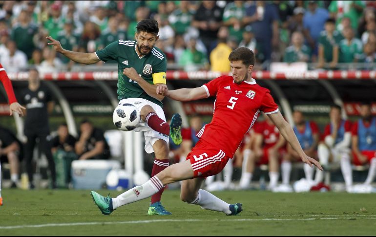 El Tri fue incapaz de aprovechar sus mejores momentos para reflejarlo en el marcador y el resto del juego. MEXSPORT / V. Posadas