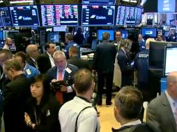 El NYSE Composite también cedía 116.87 puntos, para colocarse en 12 mil 518.07 unidades. FACEBOOK / @NYSE