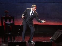 Durante su presentación, el intérprete de 