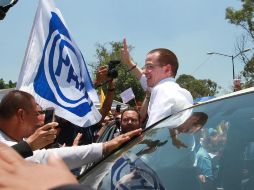 Por primera vez estuvo custodiado por la Policía Federal, y lo acompaña la candidata al Senado, Xóchitl Gálvez. NTX / ARCHIVO