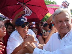 López Obrador se compromete a llevar el plan de reconstrucción para los municipios afectados por los sismos del año pasado. NTX / ARCHIVO