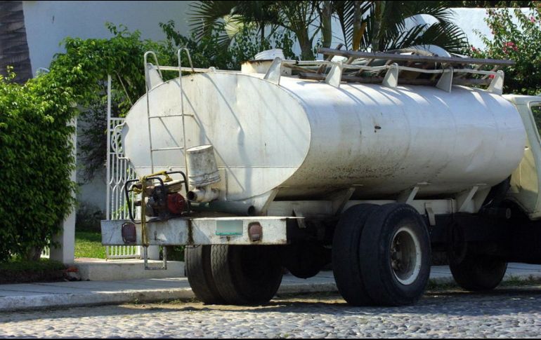 Autoridades apuntan que, mientras la policía realizaba una inspección por las calles del municipio, observaron una pipa con las ventanillas abiertas.  EL INFORMADOR /ARCHIVO
