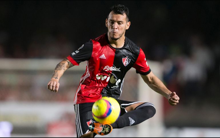 Ni Arreola (en la foto) ni Robles se presentaron ya a exámenes médicos con los rojinegros. MEXSPORT/ARCHIVO