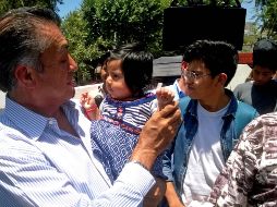 El candidato independiente dijo que ya tiene lista la iniciativa para amputar manos a ladrones. SUN/J. Barrera