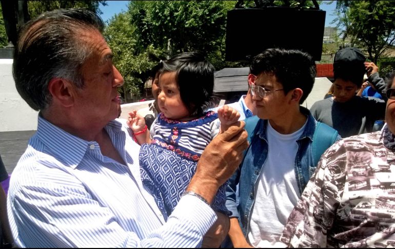 El candidato independiente dijo que ya tiene lista la iniciativa para amputar manos a ladrones. SUN/J. Barrera