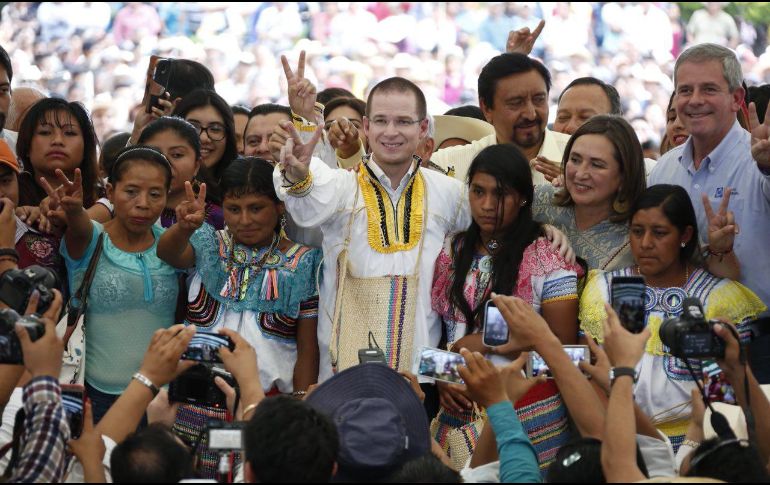 La nueva publicidad de Anaya hace alusión a que es momento de que en México haya paz a través de una nueva estrategia. EFE /