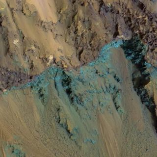 La NASA muestra fotografía de cráter de impacto en Marte