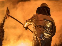  Peña Nieto y Trudeau reiteraron su compromiso de continuar en estrecha comunicación, trabajando de manera coordinada para defender un comercio internacional libre . EFE/ F. Vogel