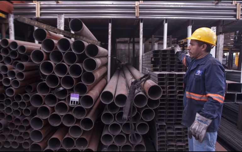 A partir de mañana, Estados Unidos impondrá un arancel de 10% para el aluminio y 25% para el acero importado de Canadá, México y la UE. AFP / J. Aguilar