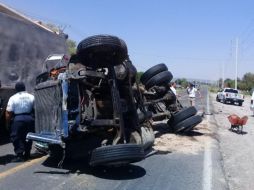 Autoridades informaron que la circulación fue cerrada de manera parcial en el sentido Jalos – Valle. ESPECIAL/ Protección Civil y Bomberos Jalisco