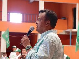 En la cabecera municipal, el candidato lamentó la falta de voluntad de las autoridades para disminuir los altos índices de contaminación. TWITTER/ @salvadorcosio1