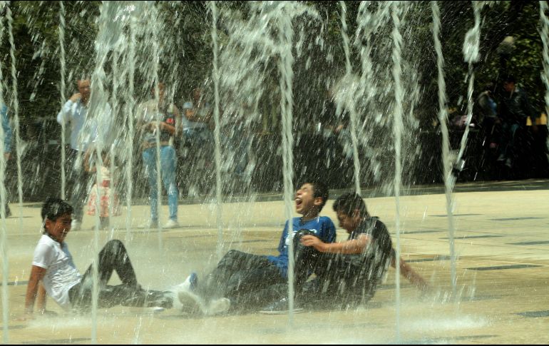 Es importante remarcar que la radiación en la Ciudad de México es tan peligrosa como la de la playa. NTX / B. Moncada
