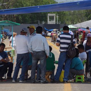 Suman 5 días de paro y bloqueos de CNTE en Oaxaca