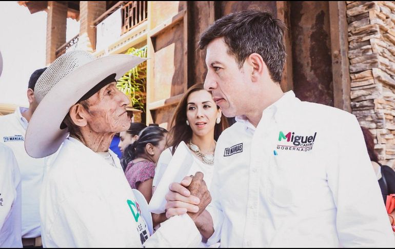 Castro se comprometió a apoyar más a los sectores de la agricultura y ganadería. TWITTER / @micasrey