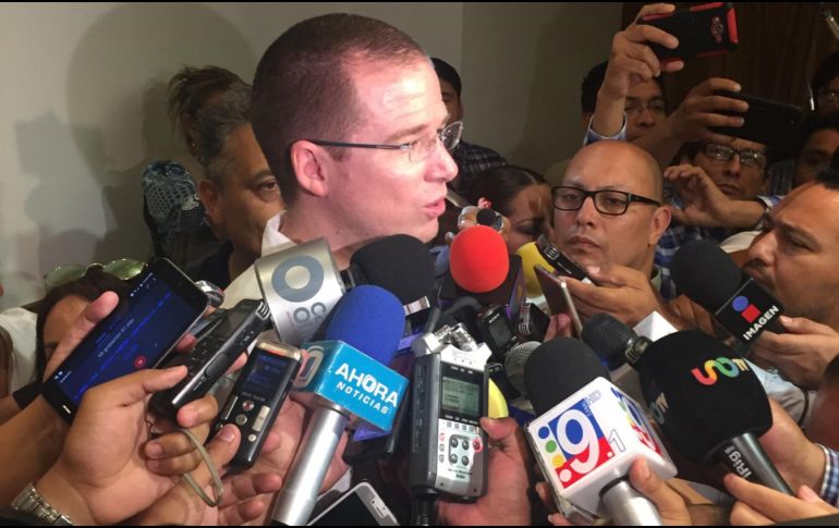 “Va a bajar el precio de la luz, eso es lo justo, eso es mi compromiso