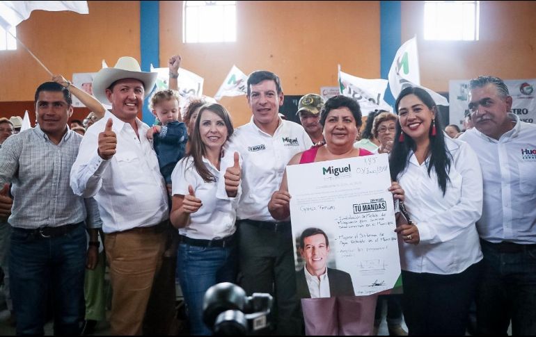 El abanderado priista puntualizó que al asumir el cargo, fortalecerá la metropolización de Gómez Farías. FACEBOOK / Miguel Castro Reynoso