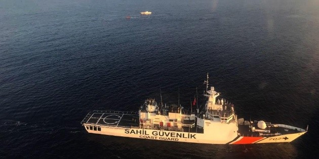 Suman 60 migrantes muertos tras naufragio en T&uacute;nez