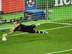 Indican que Karius sufrió una disfunción espacial visual que probablemente ocurrió inmediatamente después del suceso que provocó la conmoción. TWITTER / @LFC