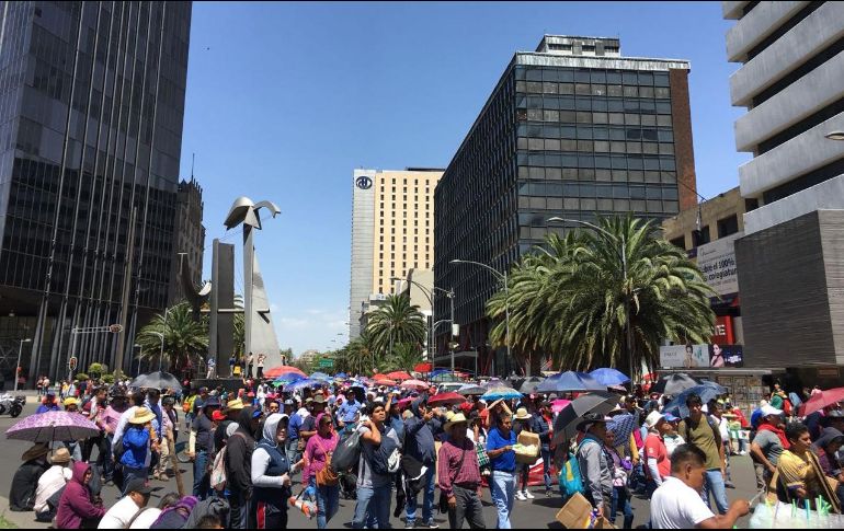 En avenida Bucareli y Paseo de la Reforma rumbo la Secretaría de Gobernación. SUN / E. Vega