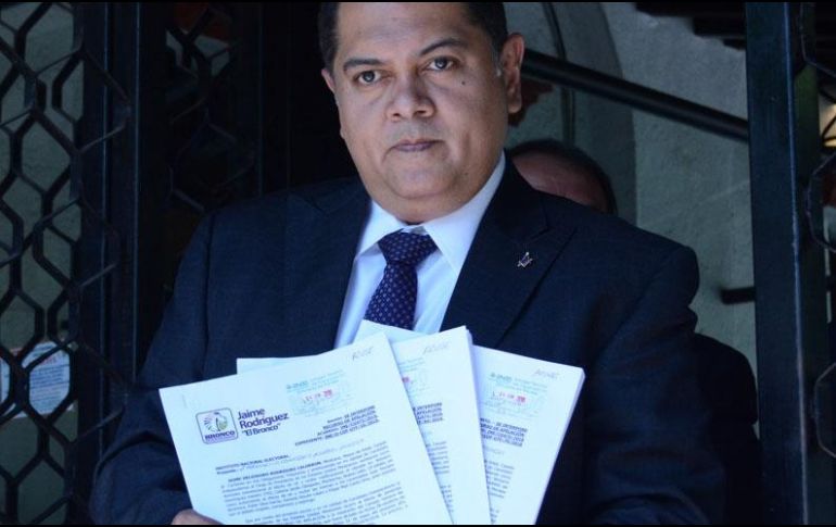La defensa de Rodríguez Calderón ha respondido con denuncias por abuso de poder contra los consejeros Lorenzo Córdova y Ciro Murayama. NOTIMEX