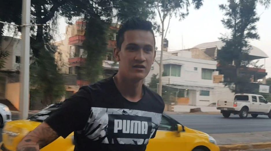 El primero en arribar fue Raúl Gudiño, quien luego de su paso con el Porto de Portugal y el Apoel de Chipre, volverá al Rebaño en calidad de préstamo. EL INFORMADOR / A. Ramírez