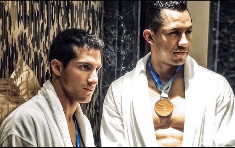 Pacheco (I) y Ocampo (D) ya ganaron en 2013 la presea de bronce en el Campeonato Mundial de Natación de Barcelona. TWIITER/@Rommel_Pacheco