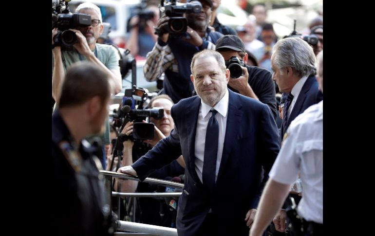 El productor de Hollywood Harvey Weinstein llega al Tibunal Supremo del estado de Nueva York. Weinstein se declaró no culpable de los cargos de violación y abusos sexuales levantados contra. EFE/J. Szenes