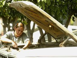 De los tres millones 600 mil empleos formales generados en la actual administración federal, 43 por ciento corresponde a mujeres, según datos de la Secretaría del Trabajo y Previsión Social. EL INFORMADOR / ARCHIVO