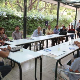 En mi proyecto de gobierno trabajan expertos: Zárate