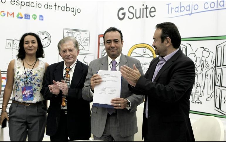 Daniel Curiel, coordinador del CCIJ y Antonio Couttolenc, director de Xertica partner de Google. EL INFORMADOR / A. Camacho