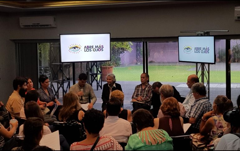 Sánchez Cordero se reunió con familiares de desaparecidos en Jalisco. EL INFORMADOR / R. Rivas